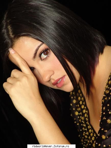 Maite in sedinta-foto pt RBD-la familia - anahi_princessa - Maite
