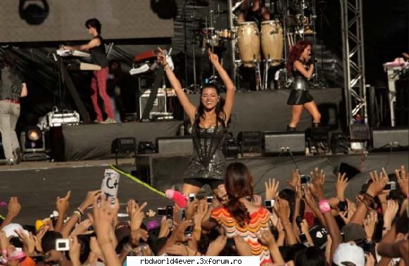 *Maycandy's* - anahi_princessa - Las reinas