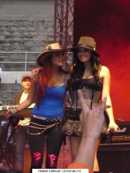 *Maycandy's* - anahi_princessa - Las reinas