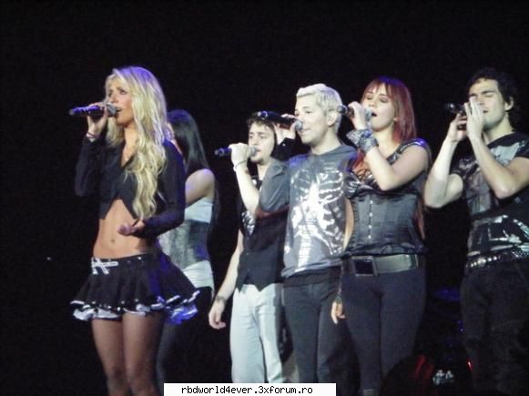 -*POZE*- - **Chris_Pollito** - RBD