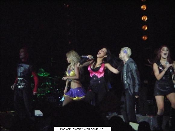 -*POZE*- - **Chris_Pollito** - RBD