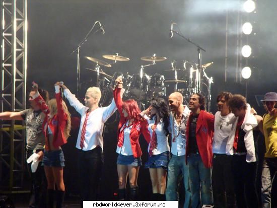 -*POZE*- - anahi_princessa - RBD