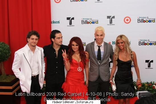 -*POZE*- - **Chris_Pollito** - RBD