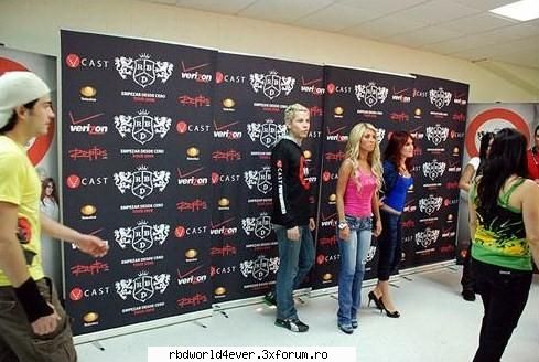 -*POZE*- - **Chris_Pollito** - RBD