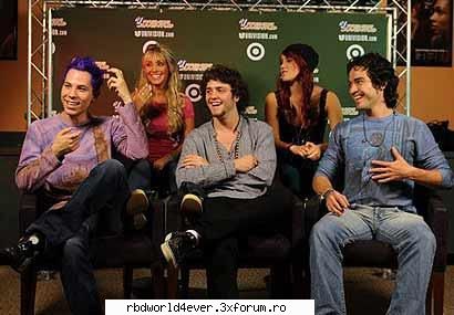 -*POZE*- - **Chris_Pollito** - RBD