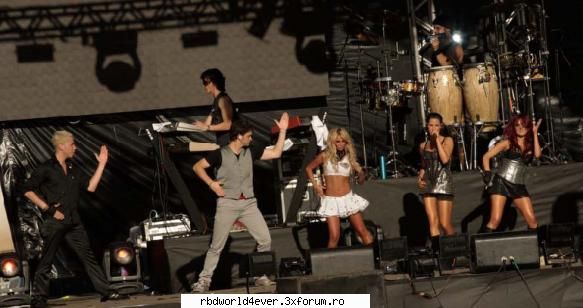 -*POZE*- - anahi_princessa - RBD
