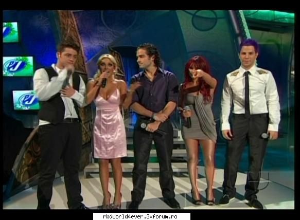 -*POZE*- - anahi_princessa - RBD
