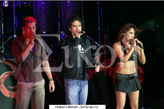 -*POZE*- - anahi_princessa - RBD