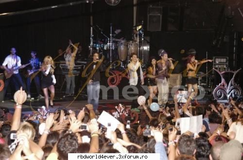 -*POZE*- - anahi_princessa - RBD