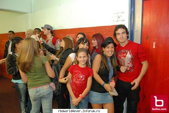 -*POZE*- - **Chris_Pollito** - RBD