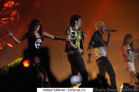 -*POZE*- - **Chris_Pollito** - RBD