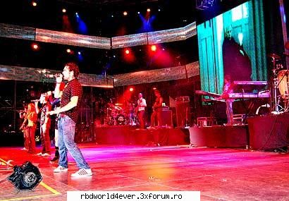 -*POZE*- - anahi_princessa - RBD