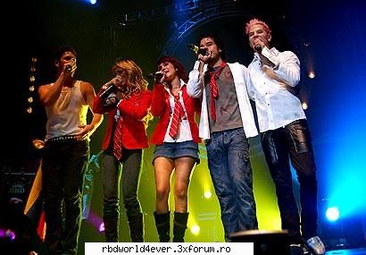 -*POZE*- - anahi_princessa - RBD