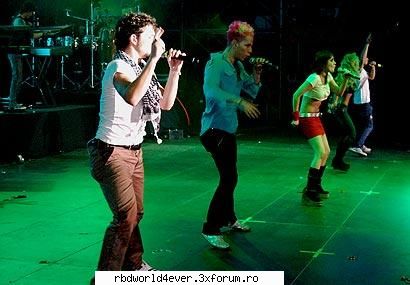 -*POZE*- - anahi_princessa - RBD