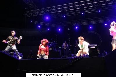 -*POZE*- - anahi_princessa - RBD