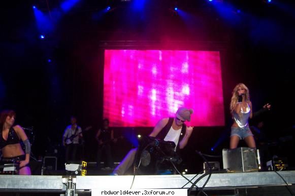-*POZE*- - **Chris_Pollito** - RBD