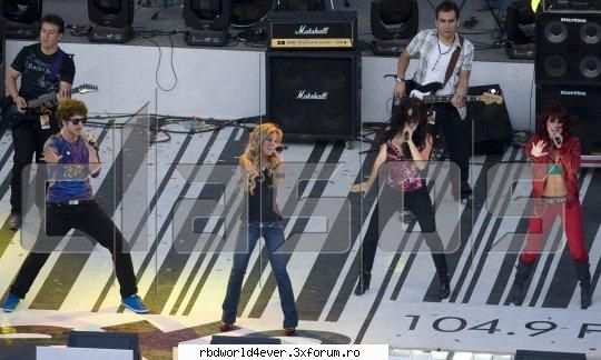 -*POZE*- - **Chris_Pollito** - RBD