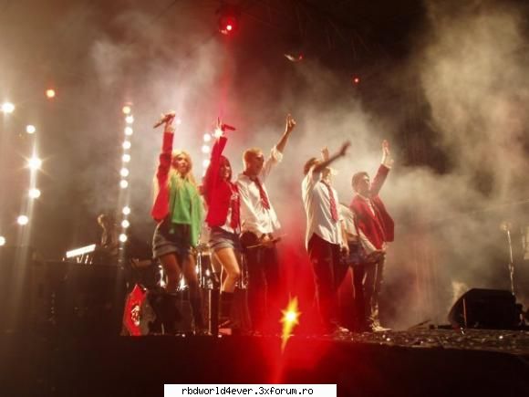 -*POZE*- - **Chris_Pollito** - RBD