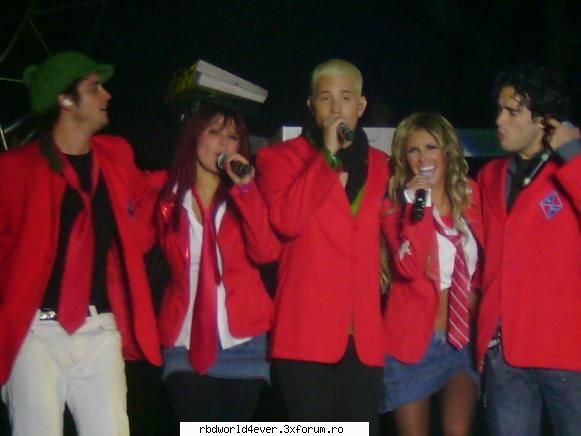 -*POZE*- - anahi_princessa - RBD