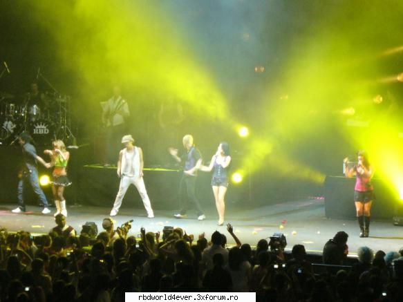 -*POZE*- - anahi_princessa - RBD