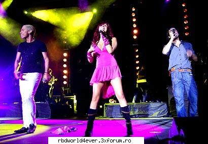 -*POZE*- - anahi_princessa - RBD