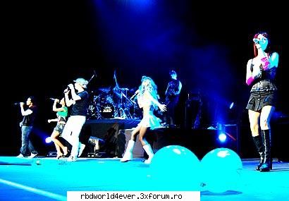 -*POZE*- - anahi_princessa - RBD
