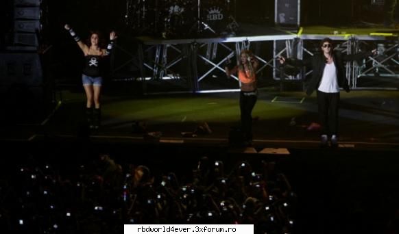 -*POZE*- - anahi_princessa - RBD