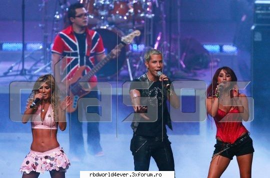 -*POZE*- - anahi_princessa - RBD