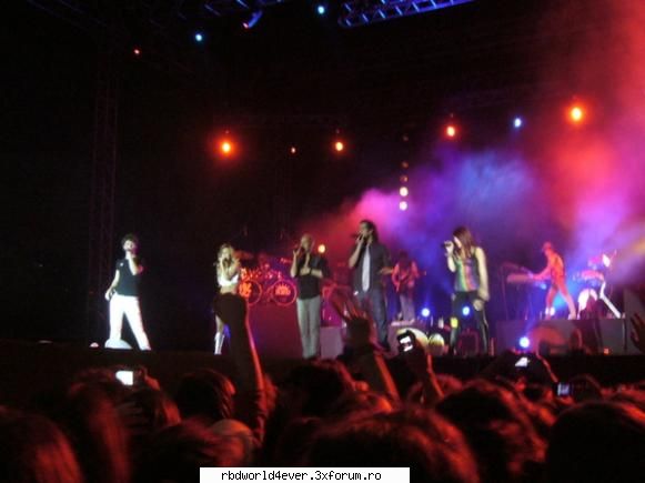 -*POZE*- - anahi_princessa - RBD