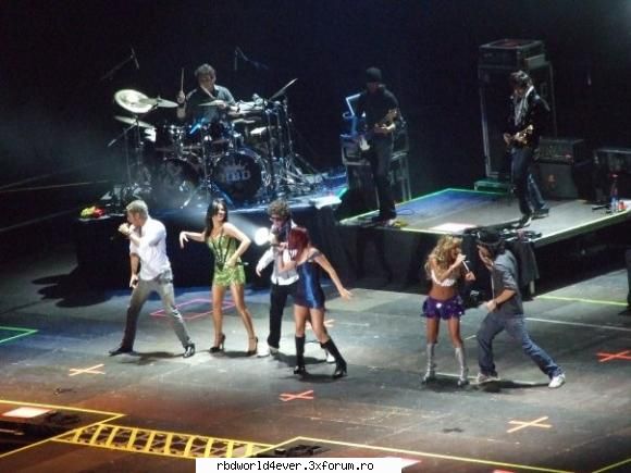 -*POZE*- - anahi_princessa - RBD