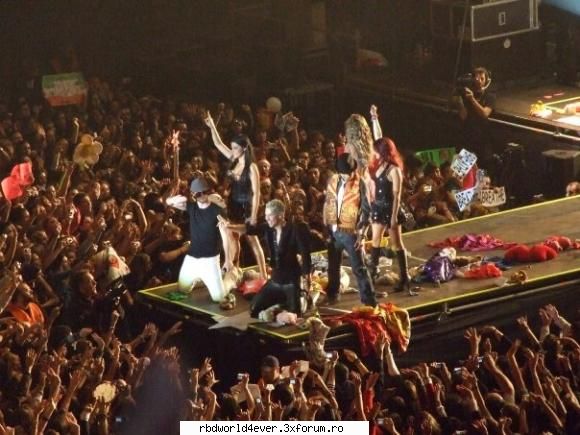 -*POZE*- - anahi_princessa - RBD