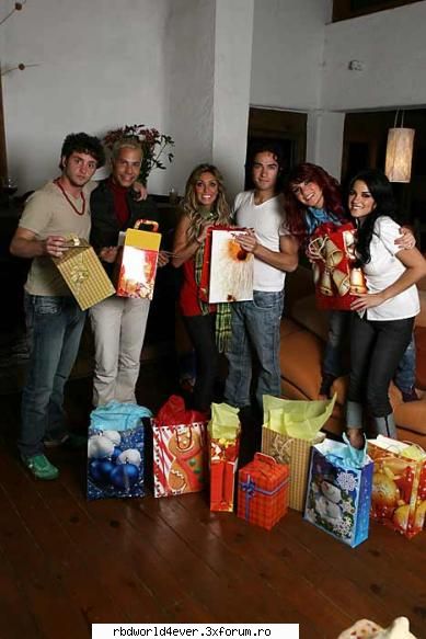 -*POZE*- - anahi_princessa - RBD
