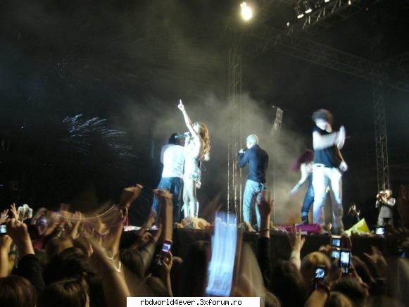 -*POZE*- - anahi_princessa - RBD