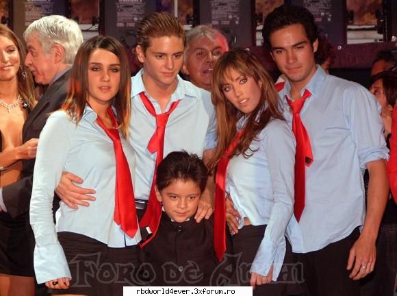-*POZE*- - anahi_princessa - RBD