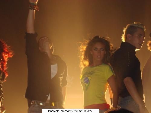 -*POZE*- - anahi_princessa - RBD