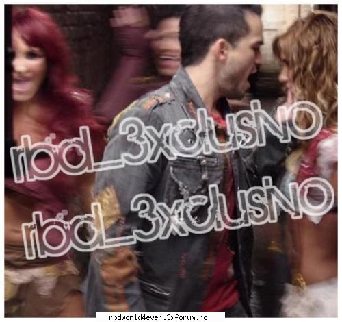 -*POZE*- - anahi_princessa - RBD
