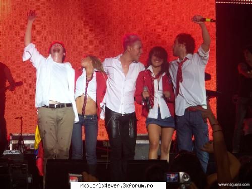 -*POZE*- - anahi_princessa - RBD