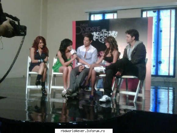 -*POZE*- - anahi_princessa - RBD