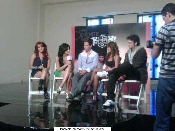 -*POZE*- - anahi_princessa - RBD