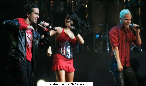 -*POZE*- - anahi_princessa - RBD