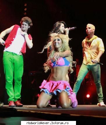 -*POZE*- - anahi_princessa - RBD