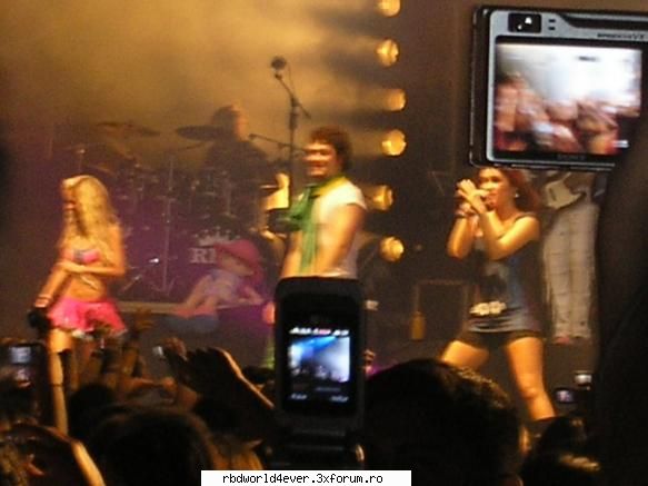 -*POZE*- - anahi_princessa - RBD