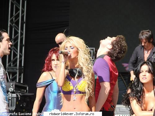 -*POZE*- - anahi_princessa - RBD