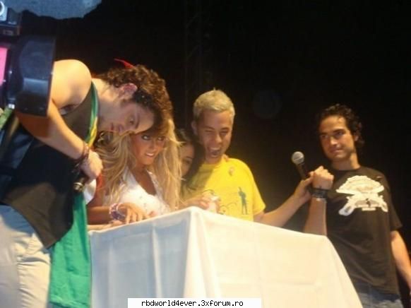 -*POZE*- - anahi_princessa - RBD