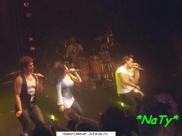 -*POZE*- - anahi_princessa - RBD