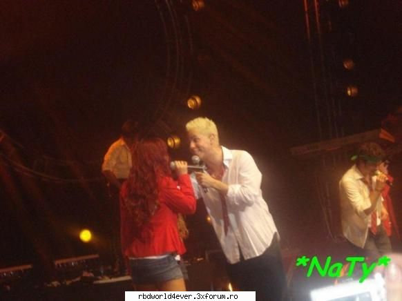 -*POZE*- - anahi_princessa - RBD