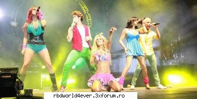 -*POZE*- - anahi_princessa - RBD