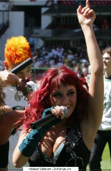 -*POZE*- - anahi_princessa - RBD