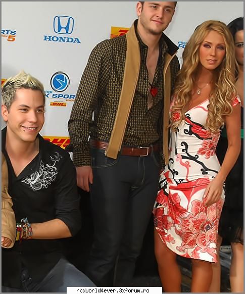 -*POZE*- - anahi_princessa - RBD