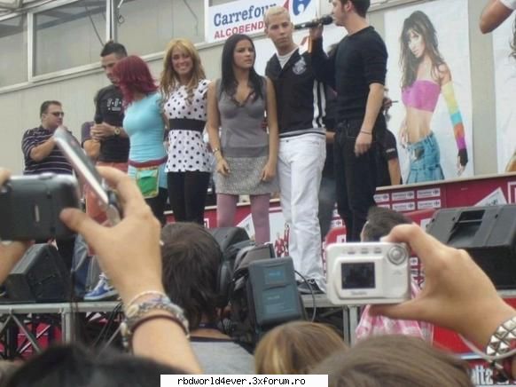 -*POZE*- - anahi_princessa - RBD